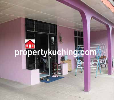 double storey semi-d house for sale, dua tingkat rumah berkembar untuk dijual, Green Road, Kuching