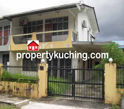 semi-detached double storey house Kuching, rumah berkembar dua tingkat, Taman 3rd mile