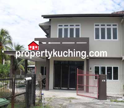 double storey semi detached house for sale, rumah berkembar dua tingkat, Penrissen, Kuching