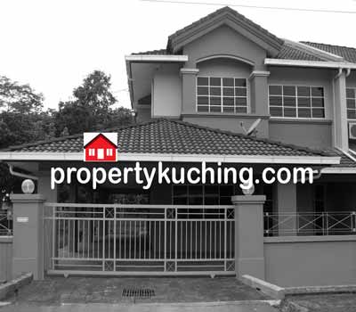 large double storey semi-detached for sale, jenis besar dua tingkat rumah berkembar dijual, Tabuan Desa, Kuching