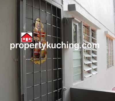 rumah untuk dijual di Kuching, Taman Sri Jaya, Matang