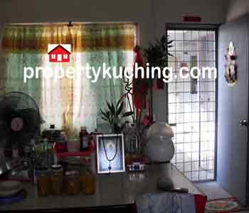 house for sale in Kuching, Taman Sri Jaya, living room